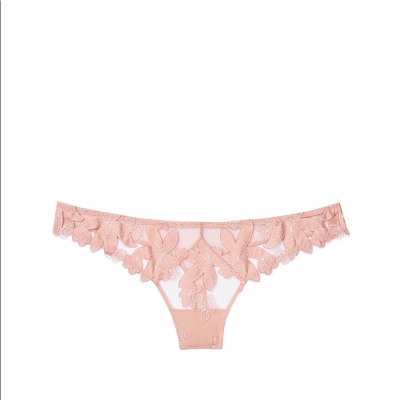 LUXE embroidery thong panty - Picture 2 of 4